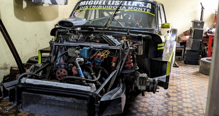 KISS TAMBIÉN REANUDA LOS TRABAJOS EN EL FORD FALCON