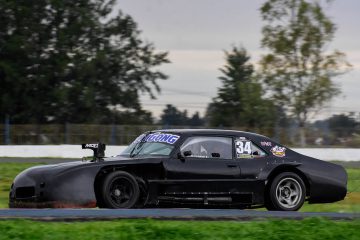 DIEGO ALBERGHINI CON EL MAR-CAR